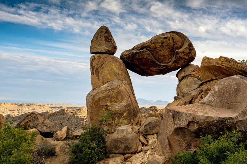 balanced rock in big bend national park
