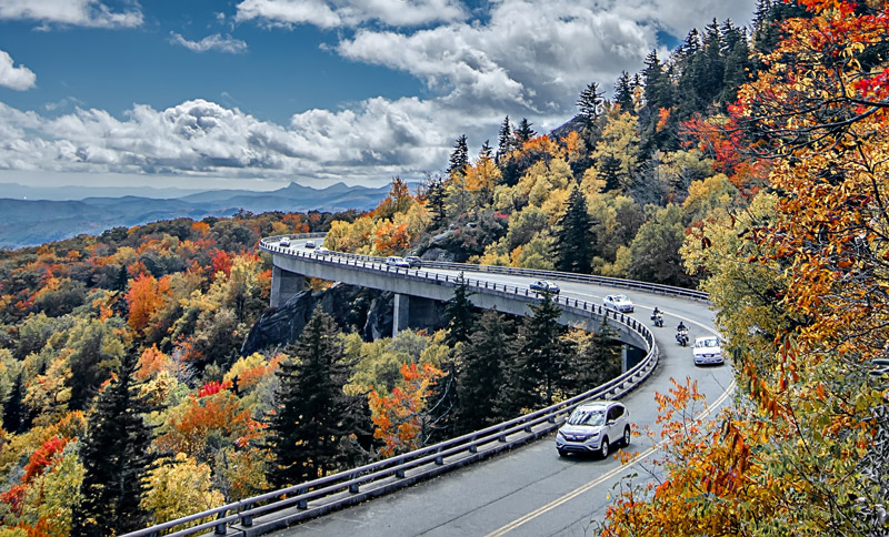 driving a large RV to a camping site in the great smoky mountains national park