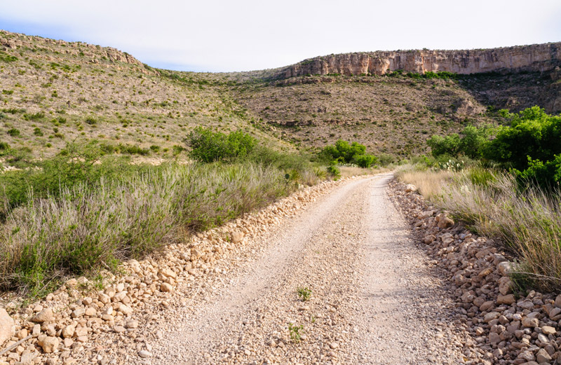 dispersed camping road near carlsbad caverns national park in new mexico