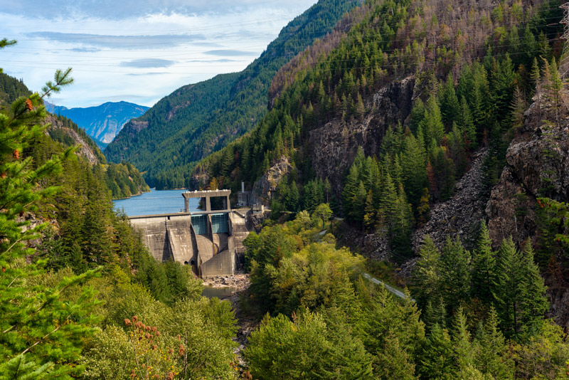 cascades gorge dam in the north cascades