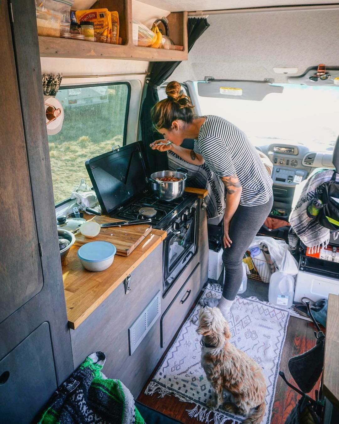 using a portable propane oven to cook in a camper van