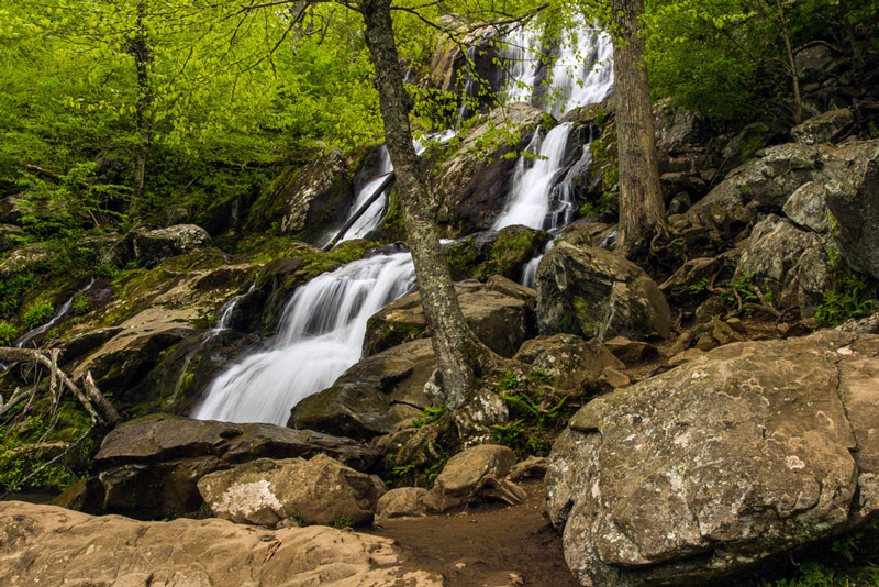 dark hollow falls