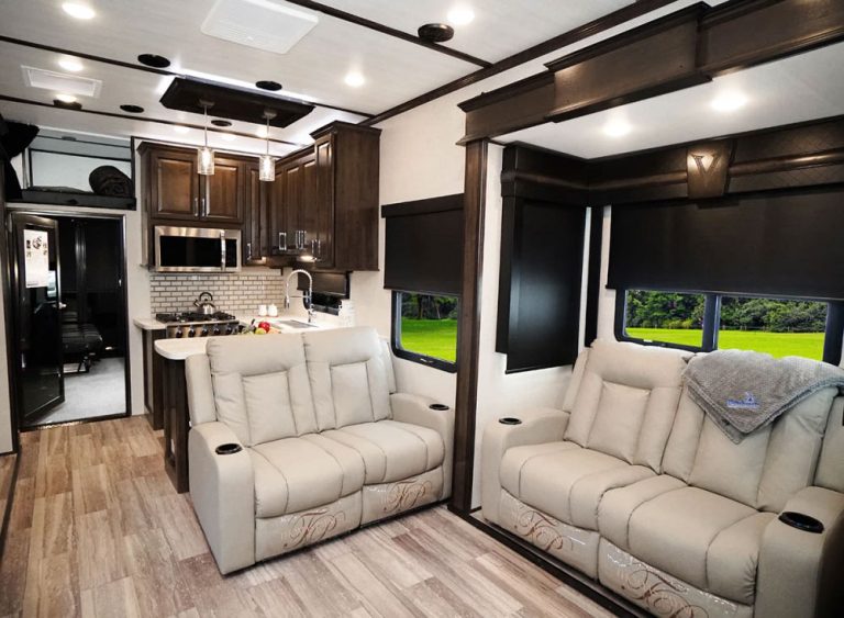 The Best Toy Hauler Brands And Manufacturers » Parked In Paradise