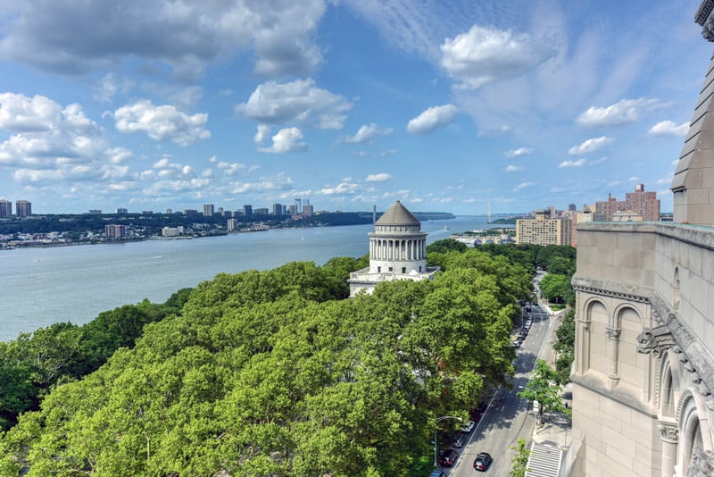 general grant national memorial in new york park