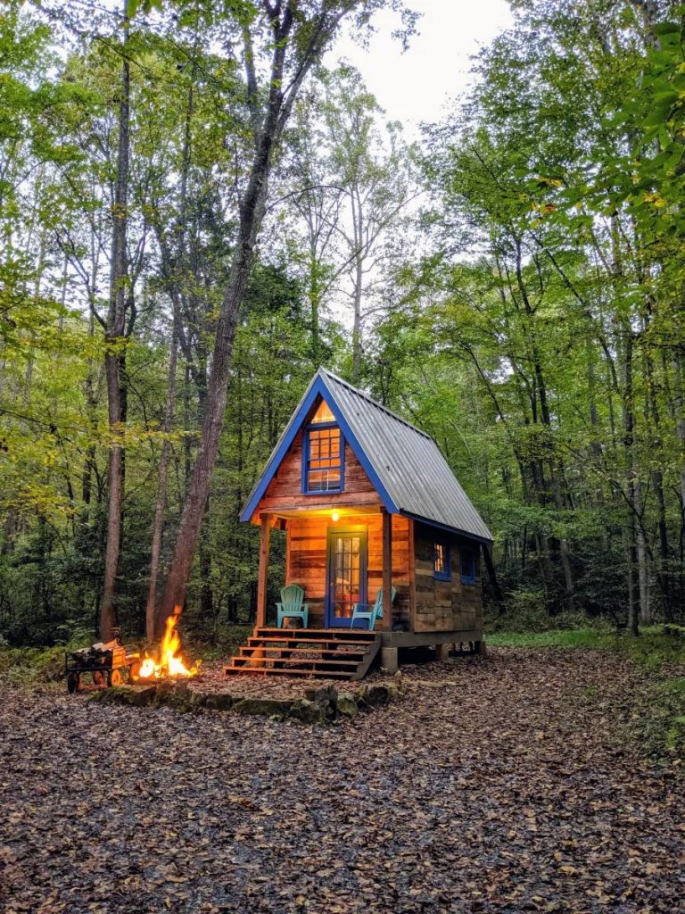 little tiny glamping cabin in the woods of north carolina