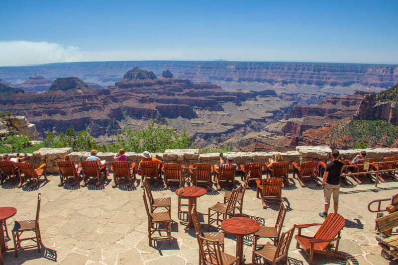 overlook on the grand canyon north rim