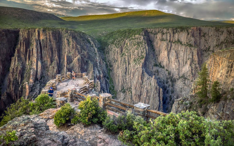 gunnison point overlook on the south rim of the black canyon of the gunnison national park