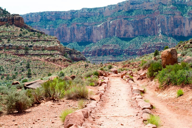 hiking down the north kaibab trail in the grand canyon national park