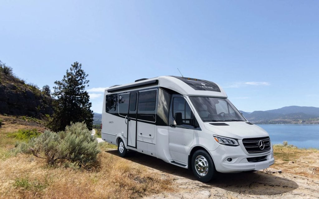 leisure travel van - unity small RV