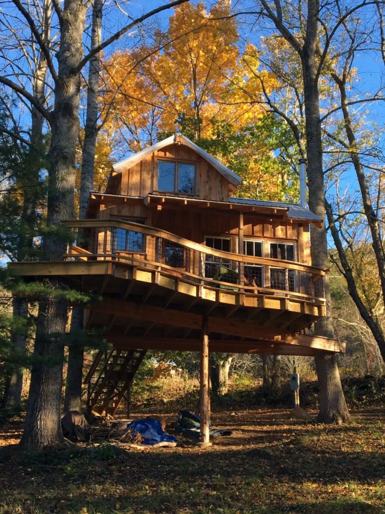 treehouse cabin rental in the blue ridge mountains of north carolina