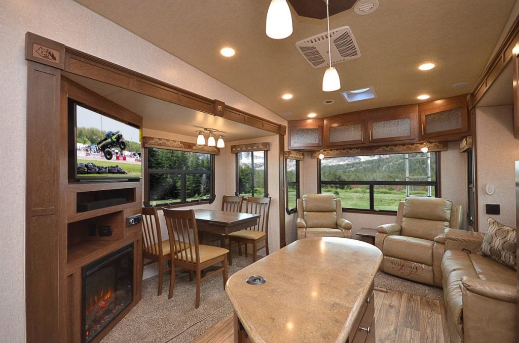interior of the northwoods manufacturing 5th wheel camper