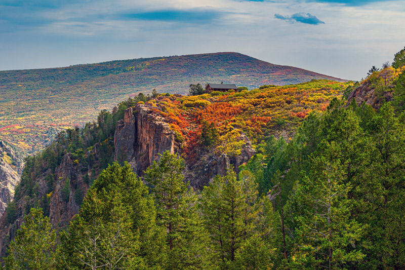 views from the oak flat trail in fall black canyon of the gunnison