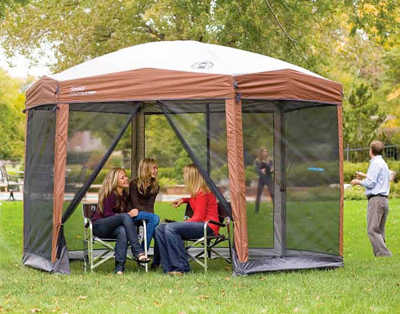 outdoor screen house at a campsite