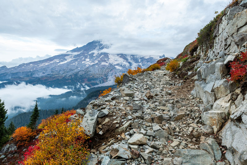 pinnacle peak trail mount rainier