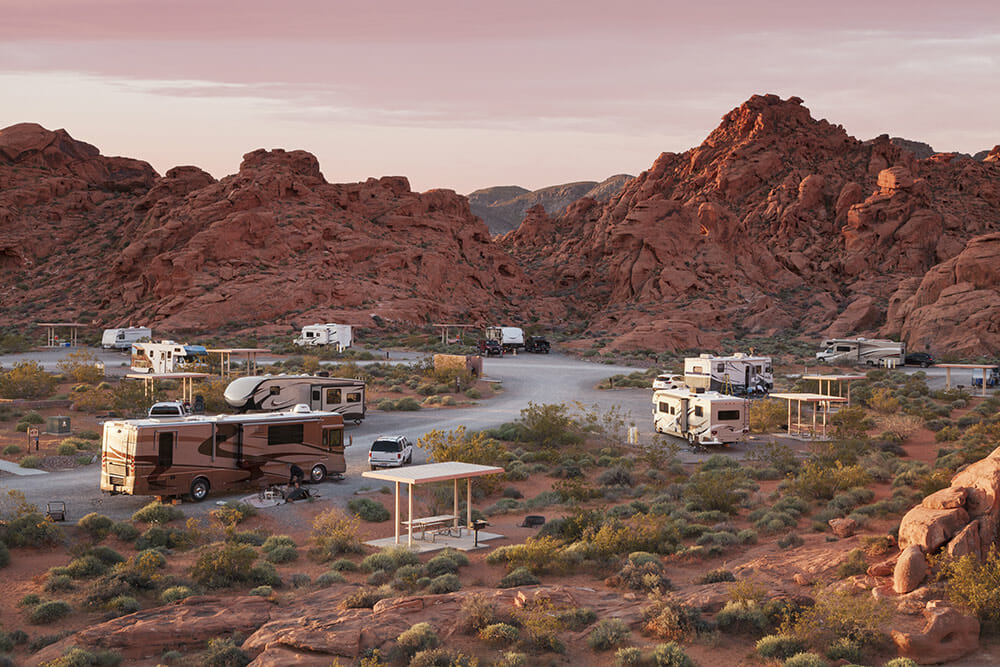RV using solar panels and AC power off-grid