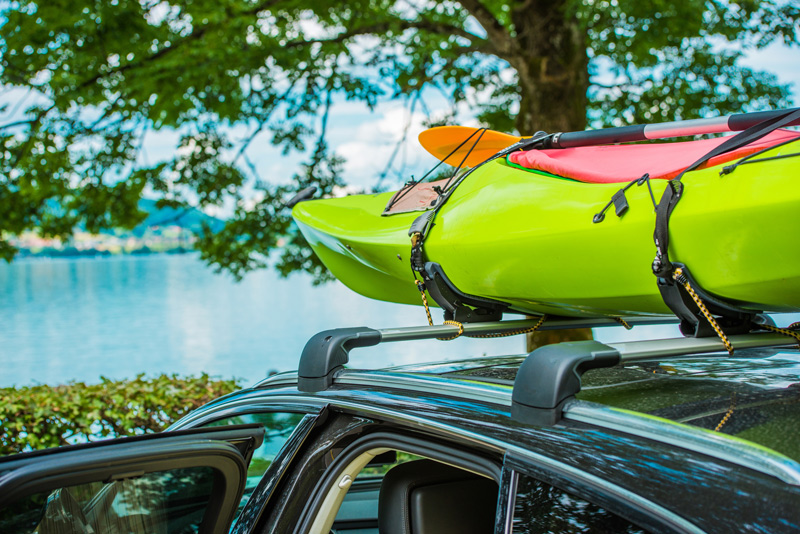 saddle style kayak mount on an suv or jeep