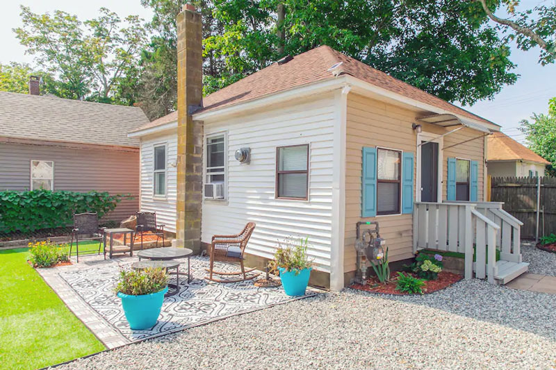 8 Unique Tiny Home Rentals For Glamping In Rhode Island » Parked In