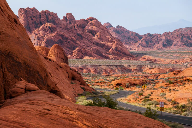 driving through the valley of fire state park