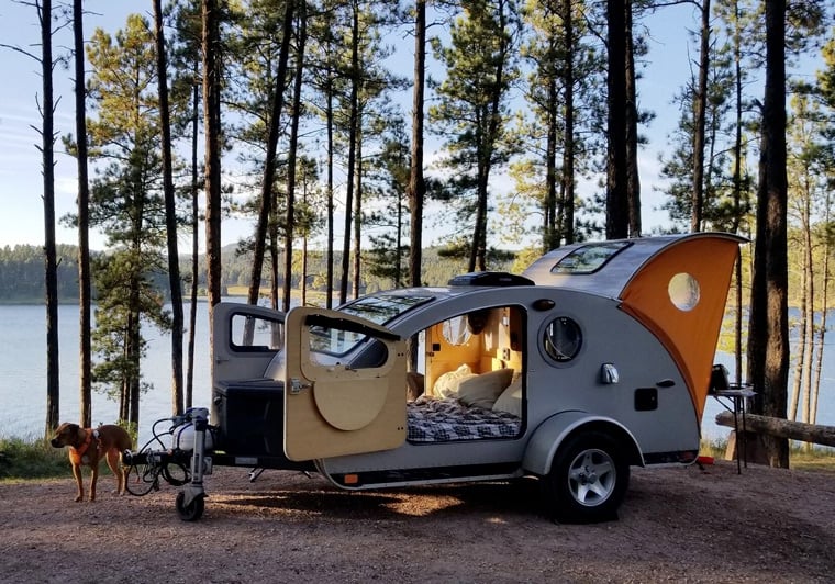 Camping in a vistabule teardrop trailer